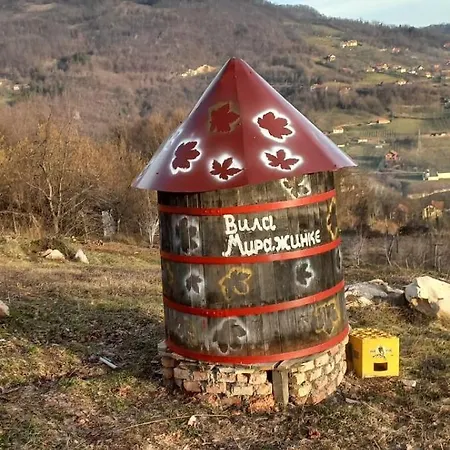 Сasa de vacaciones Smestaj Mirazinke